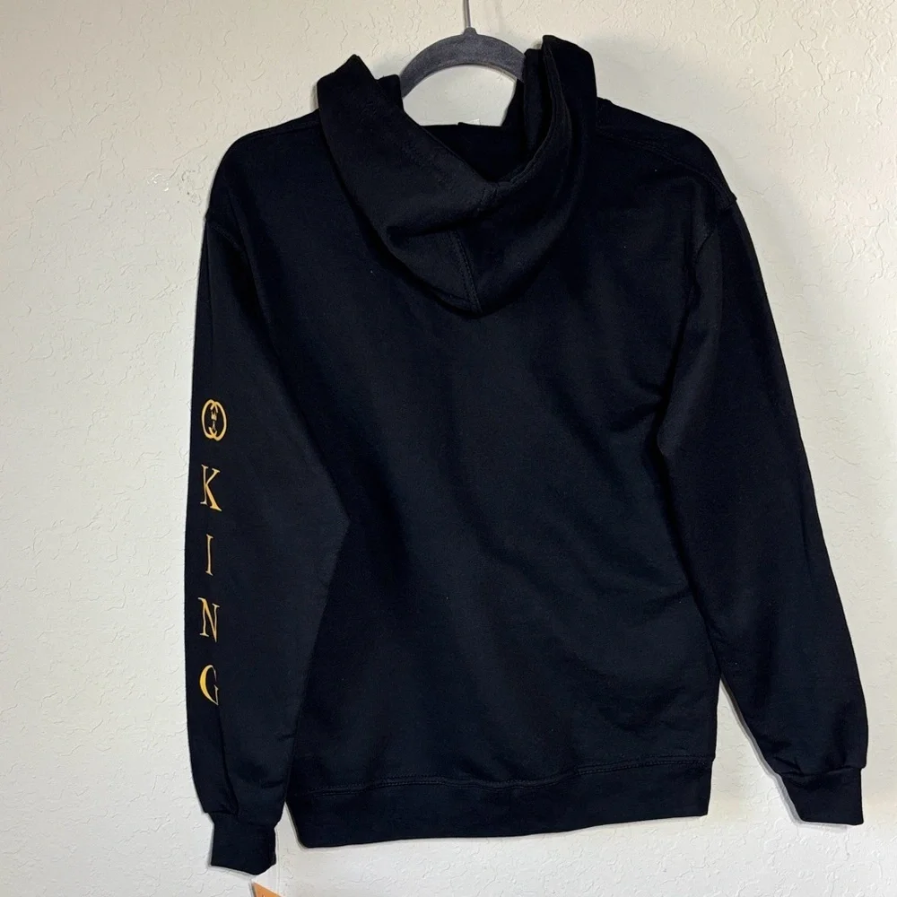 Jon Lauren Junior’s Black Sweatshirt Hoodie with Gold “King” logo NWT Size L